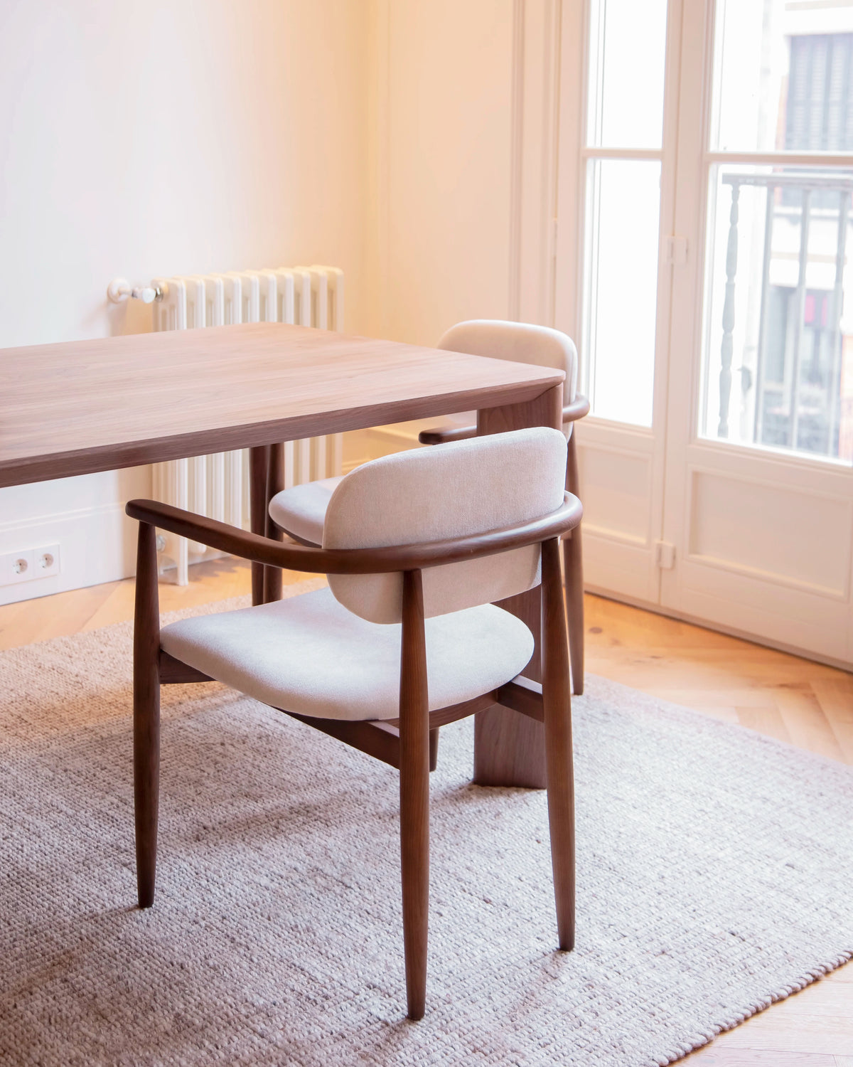 Mayra rectangular dining table in different wood finishes