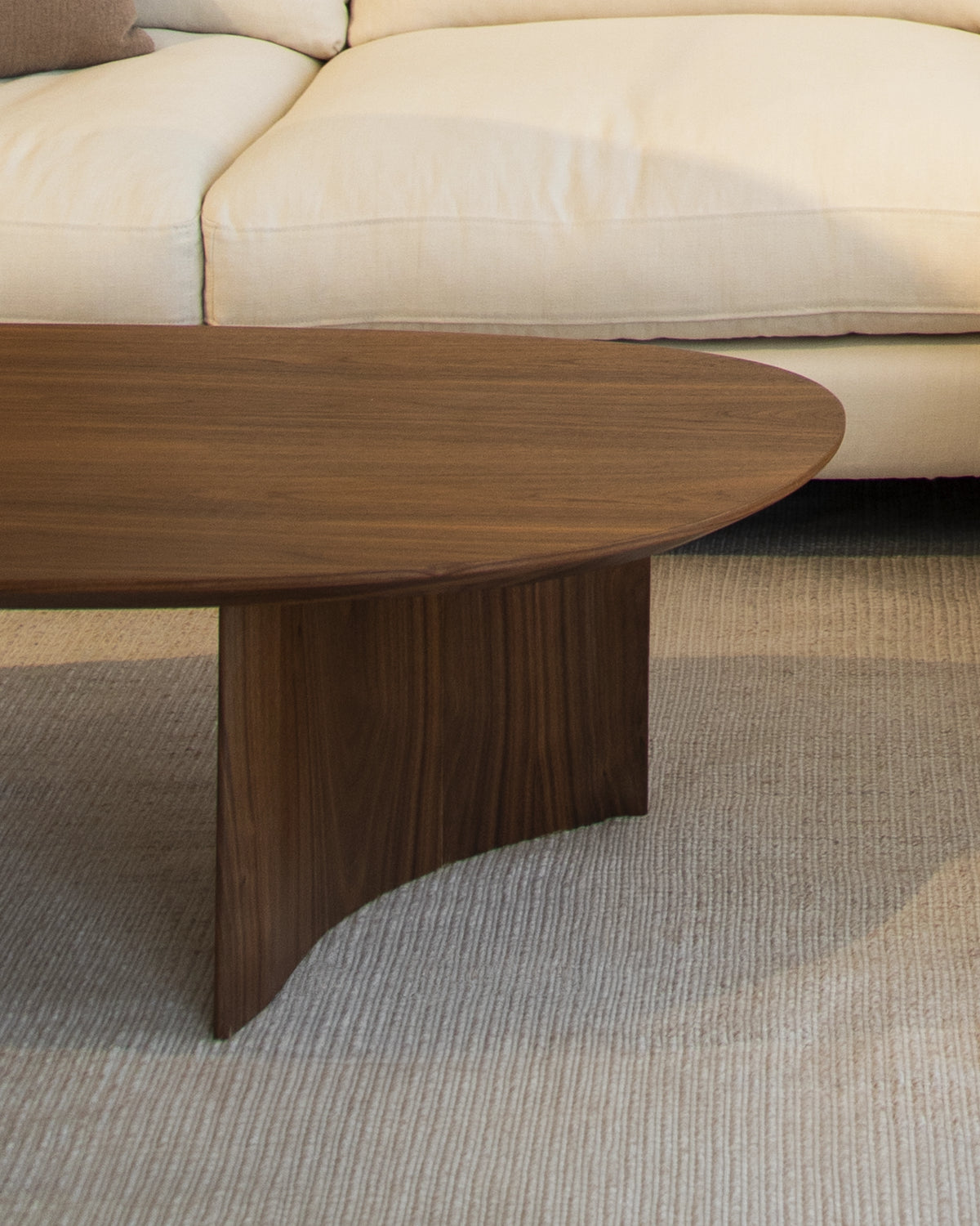 Brisa coffee table in different wood finishes