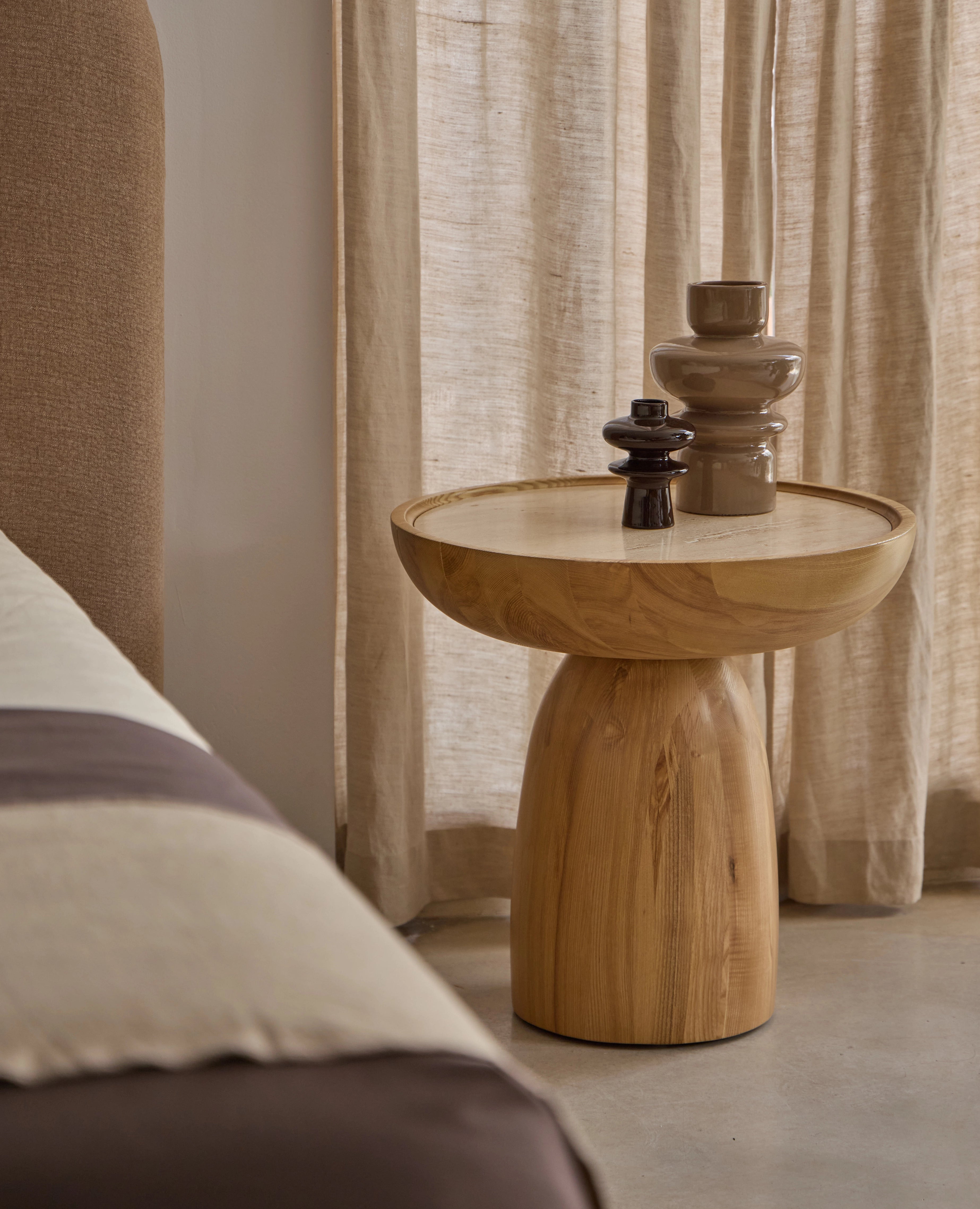 Mesa Ria auxiliar redonda de madera y mármol