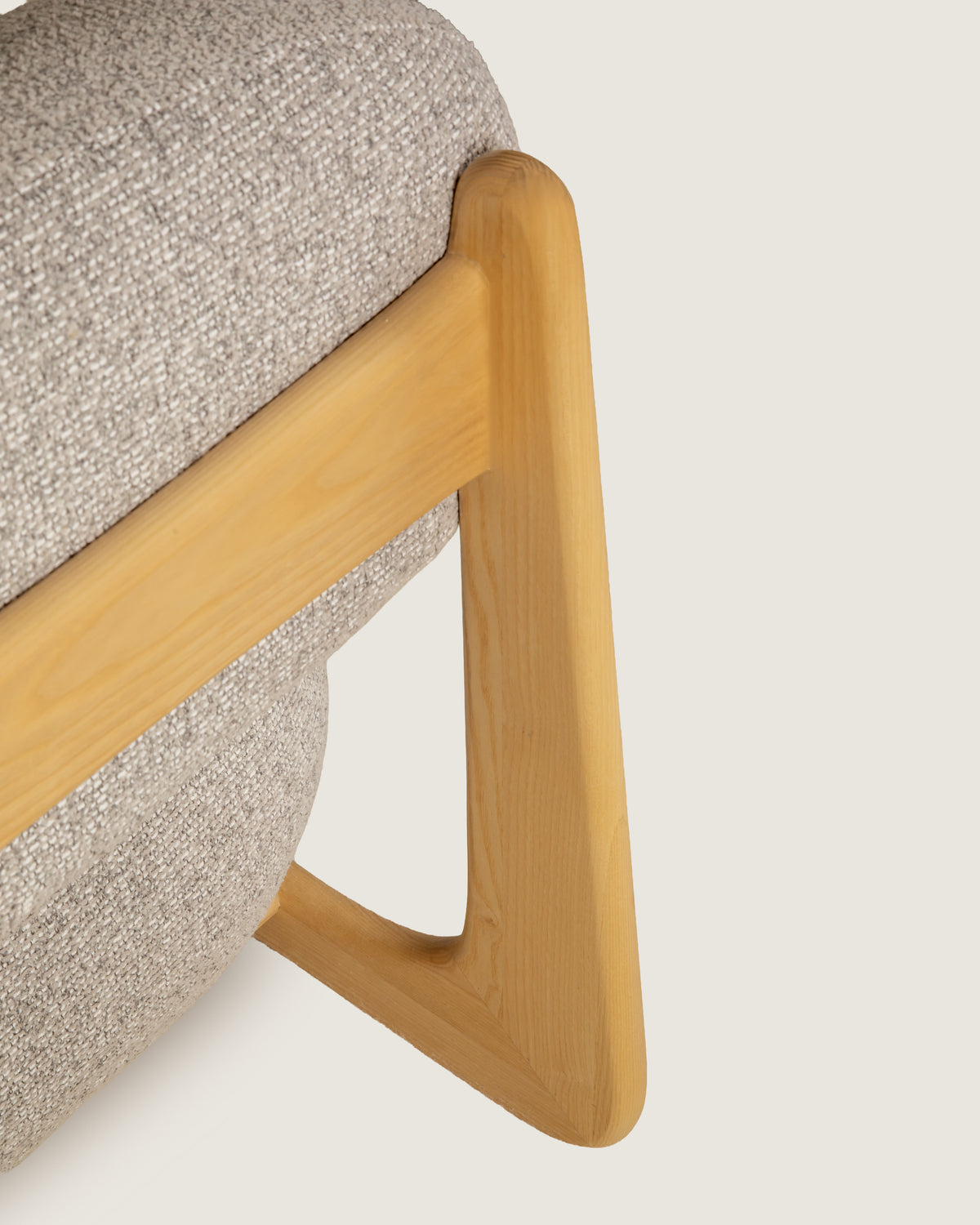 Mare armchair in ash with dolmen creme and dolmen ceniza upholstery