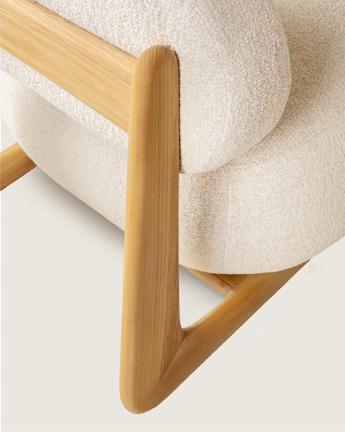 Mare armchair in ash with dolmen creme and dolmen ceniza upholstery