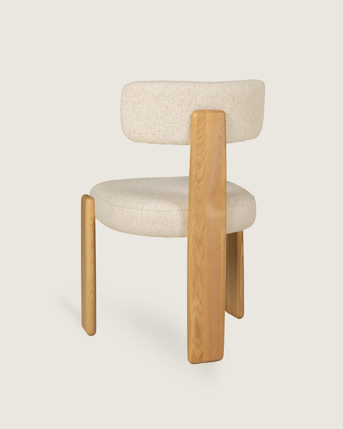 Silla cómoda comedor nórdica, tapizada madera fresno maciza patas de madera Lea