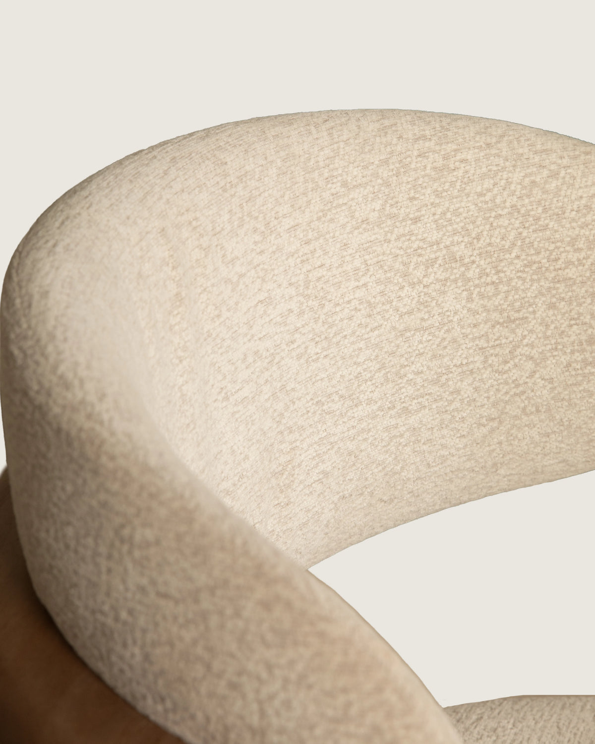 Silla cómoda comedor nórdica, tapizada madera nogal maciza patas de madera Selen
