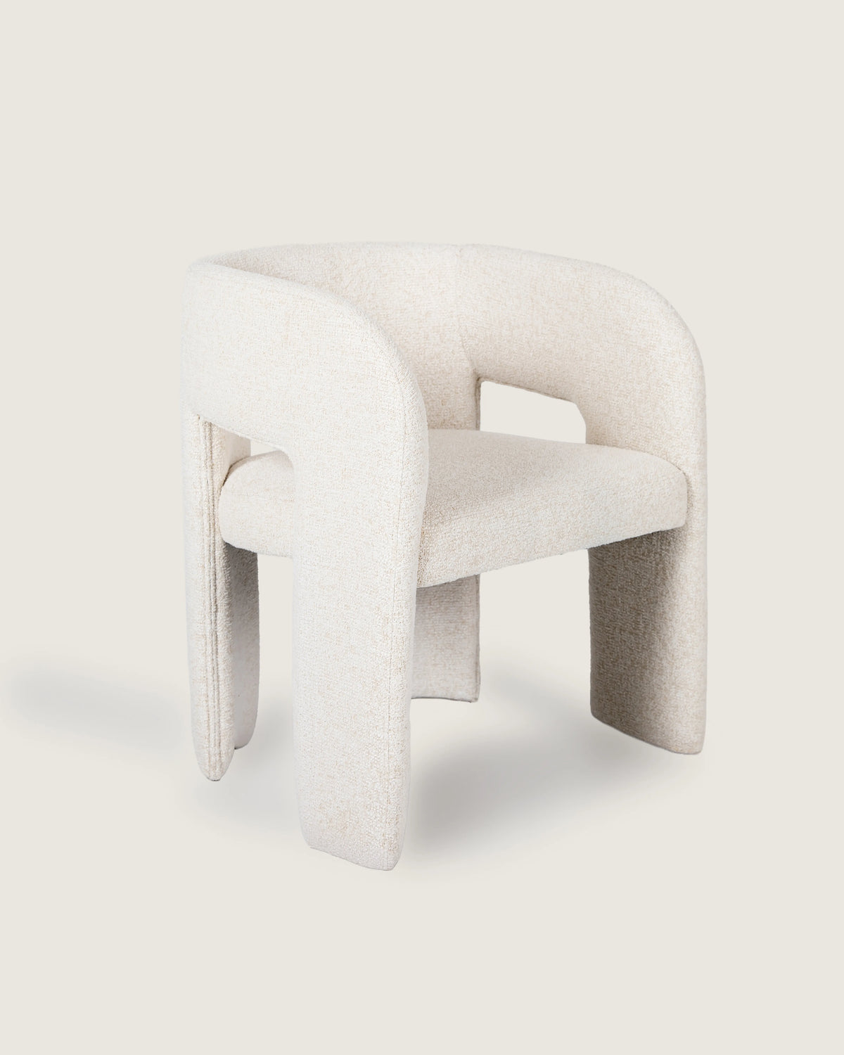 Silla cómoda comedor nórdica, tapizada Dolmen crem Vera