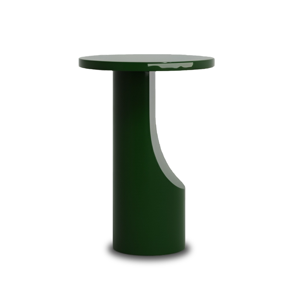 Alia round side table in microcement with a high-gloss finish