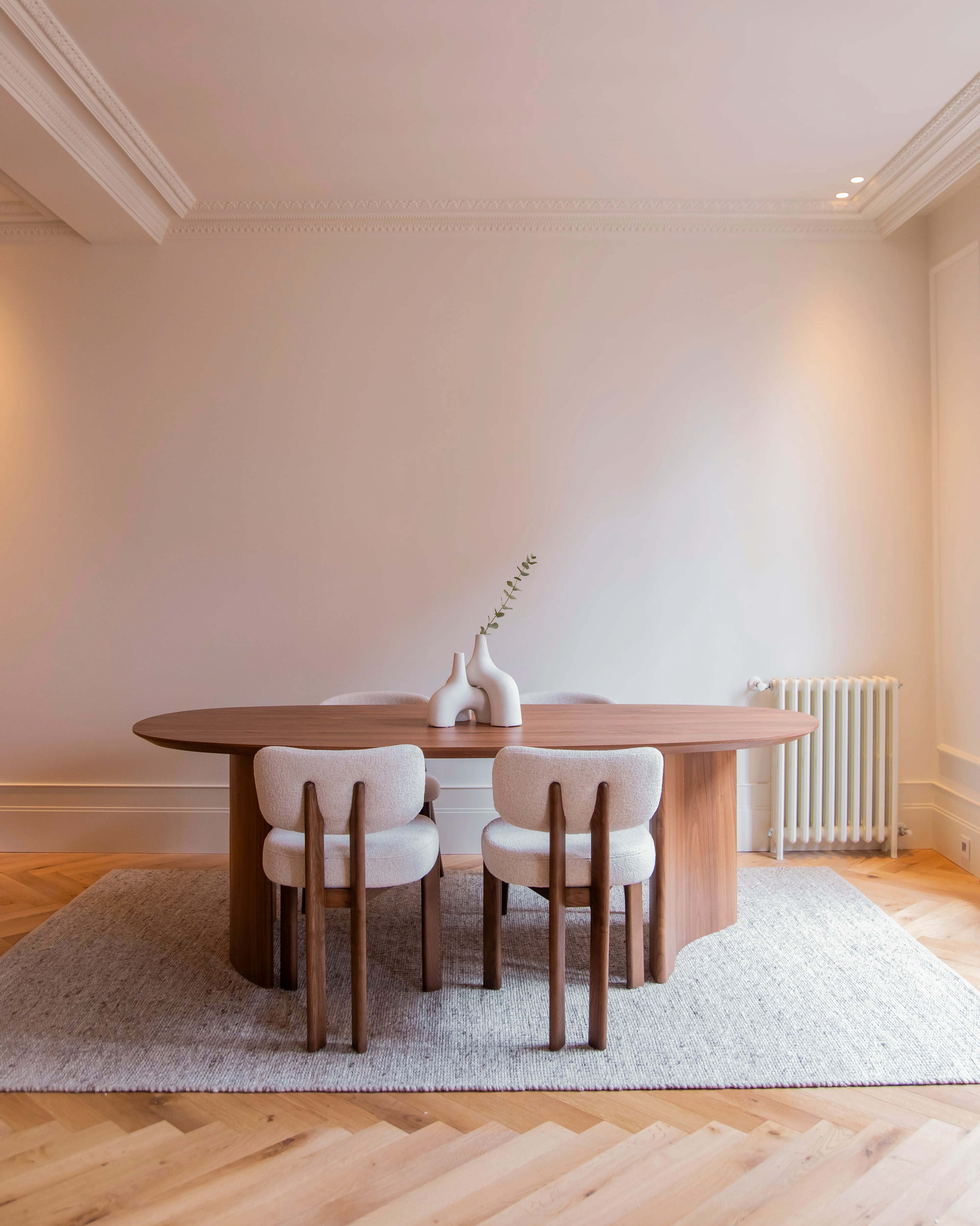 Mesa Brisa de comedor en diferentes acabado en madera 230 x 105 x 75