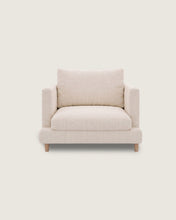 Delos armchair with custom upholstery 100 cm