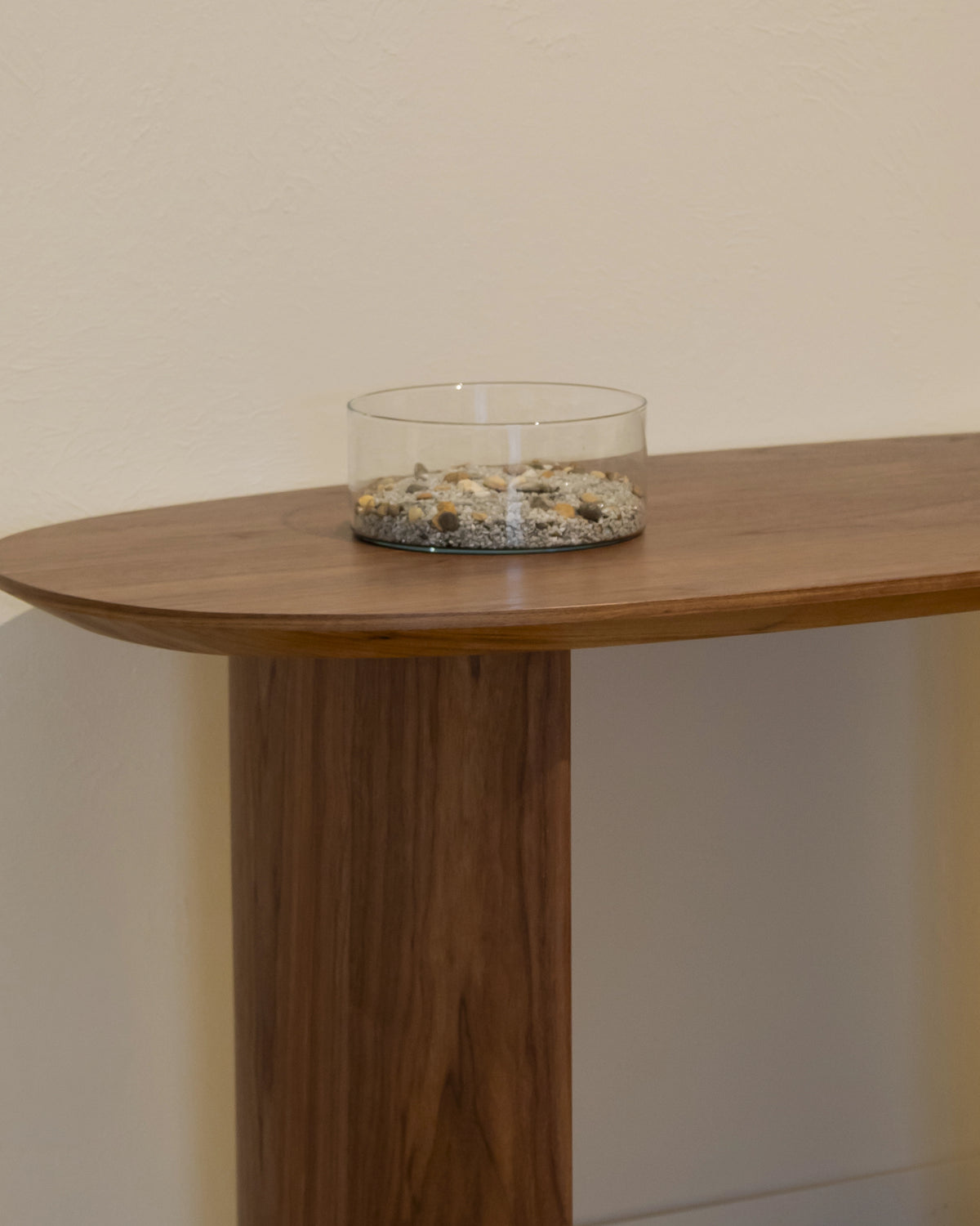 Brisa console table in different wood finishes