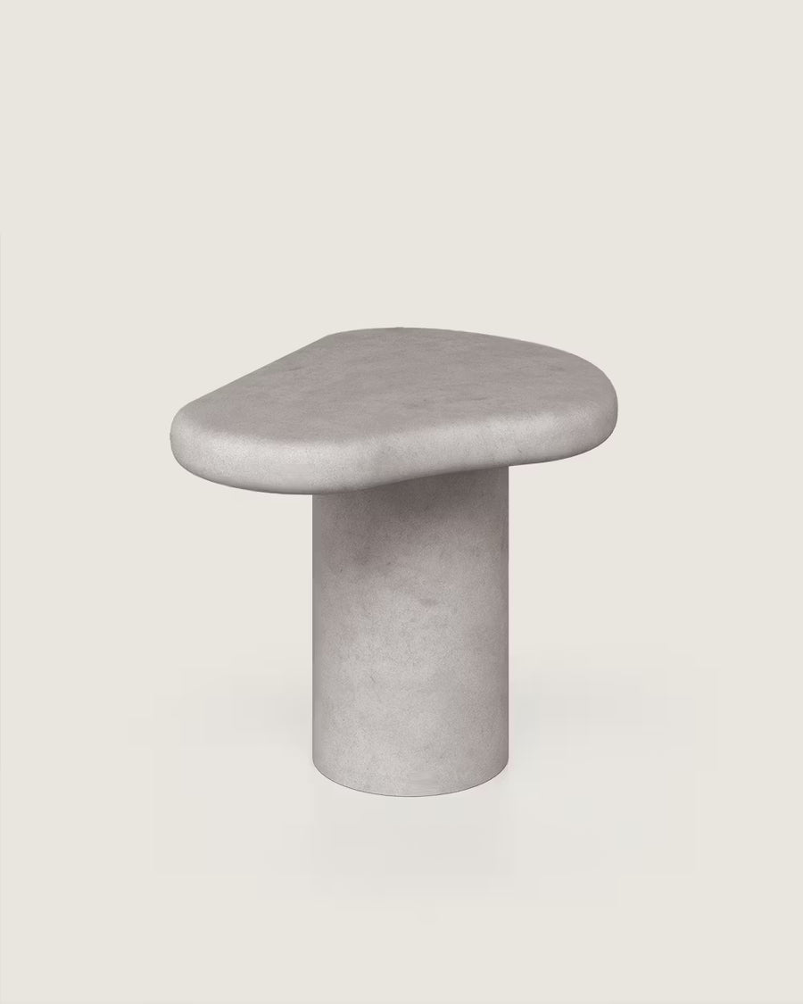 mesa auxiliar salón comedor formas orgánica microcemento calidad premium pequeña gris claro Hanta