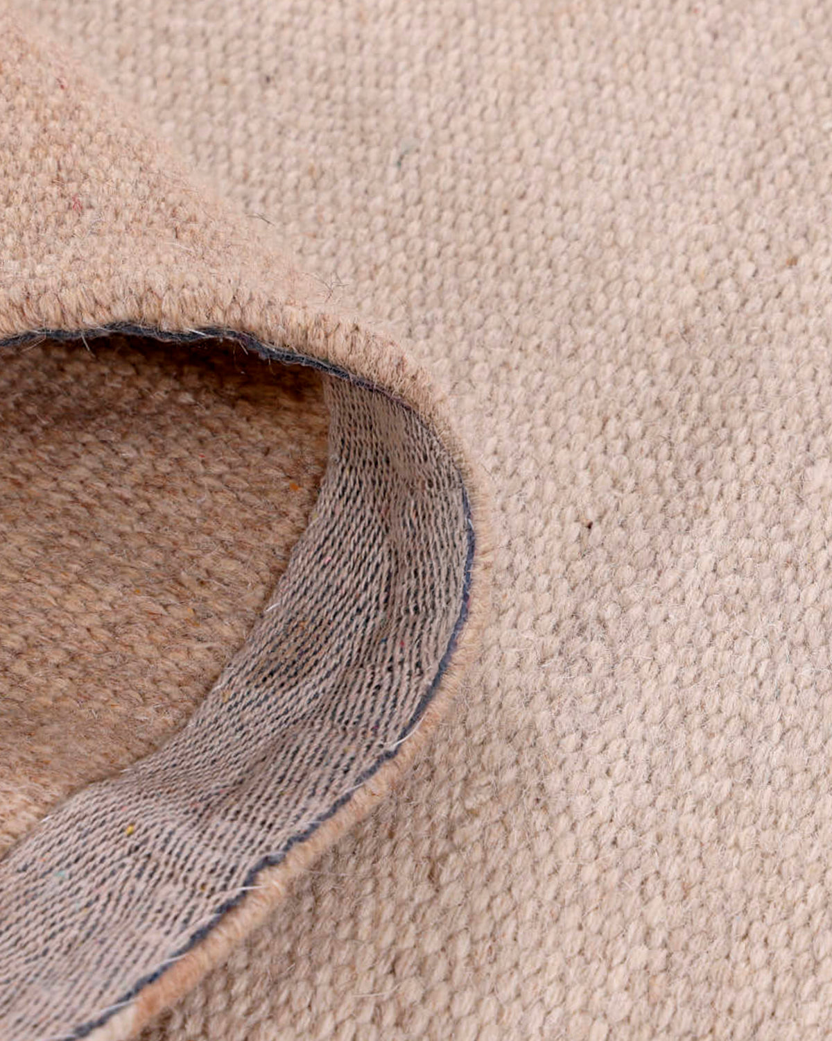 Amaral wool rug