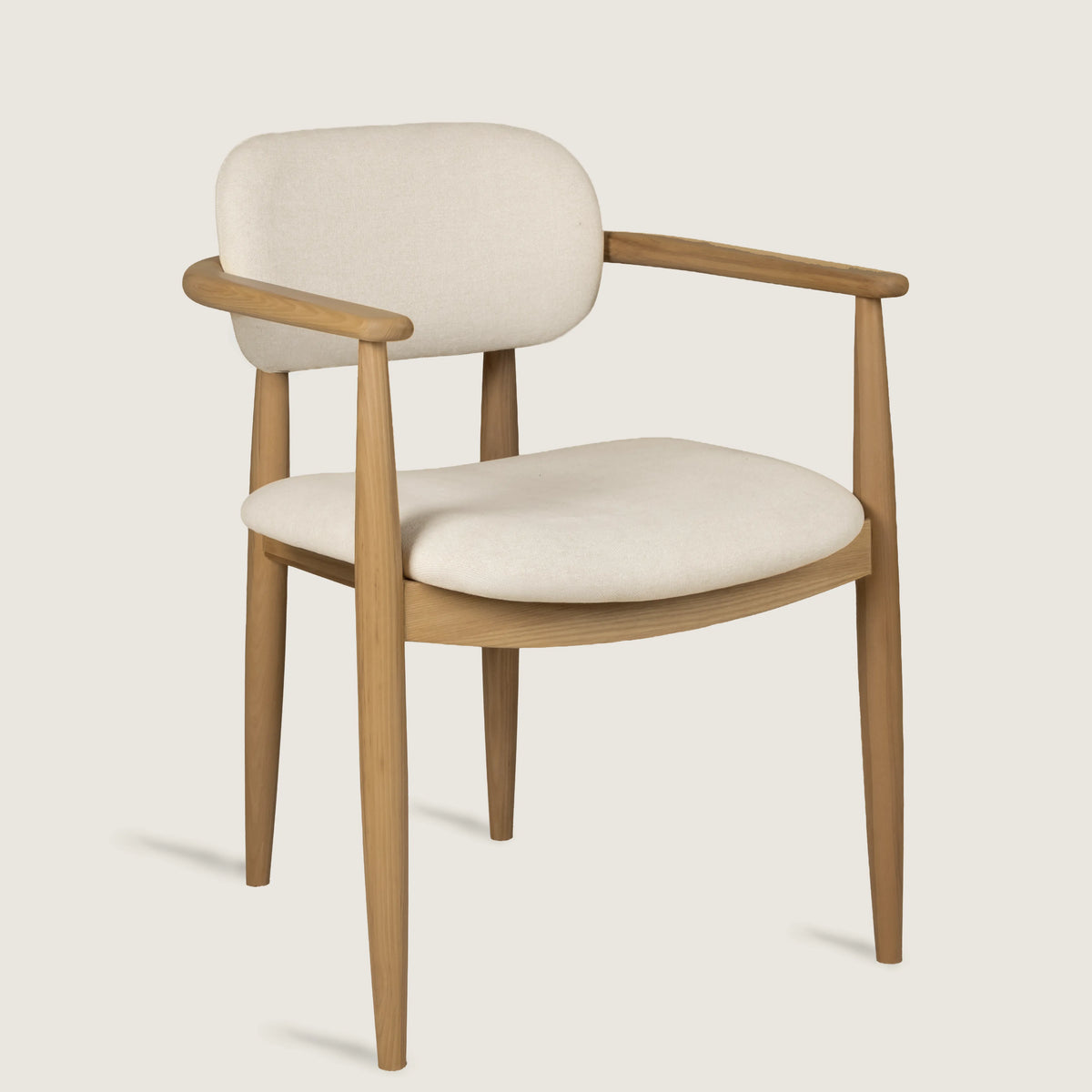 Lys Chair · Curved wood and lightweight design with a Scandinavian