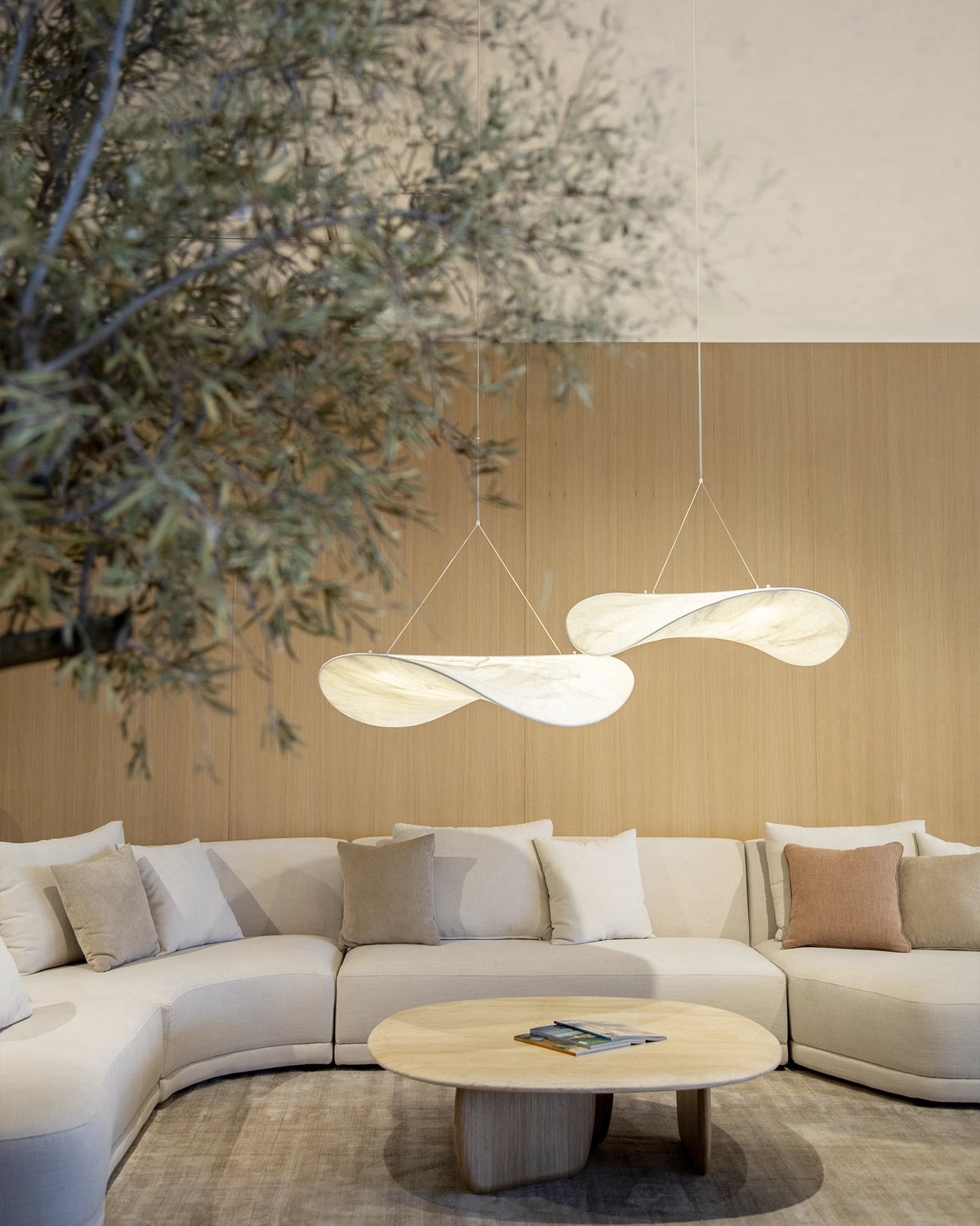 Lámpara techo colgante salón comedor seda natural multiformato artesanal ondas Mobula