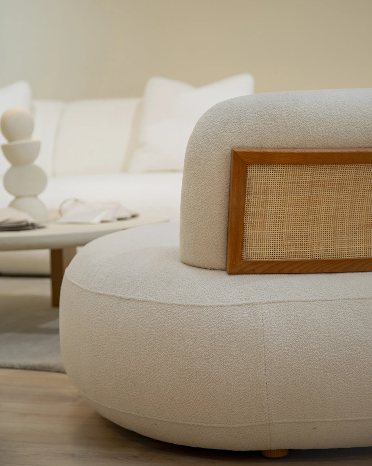 Onda 3 seater sofa upholstered in Duna Bone 220 cm