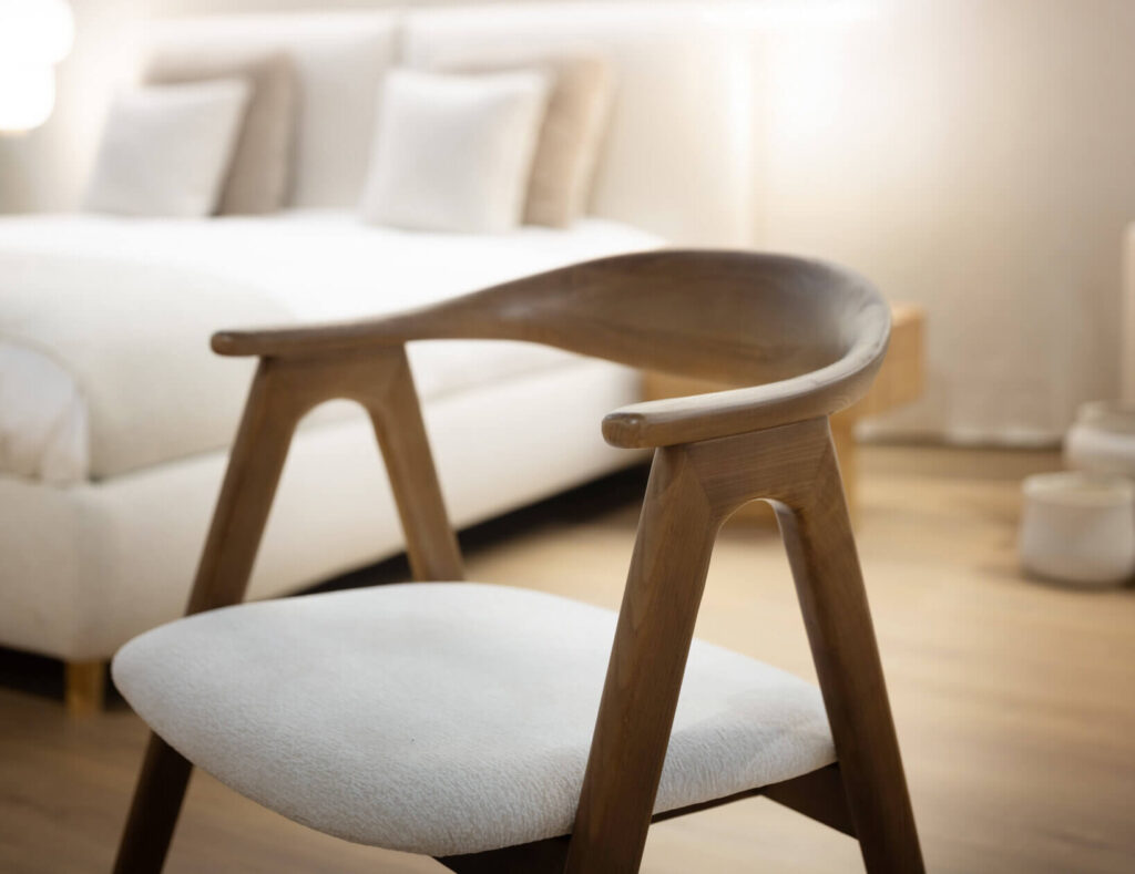 Ambiente-FHV25-Lyra-2